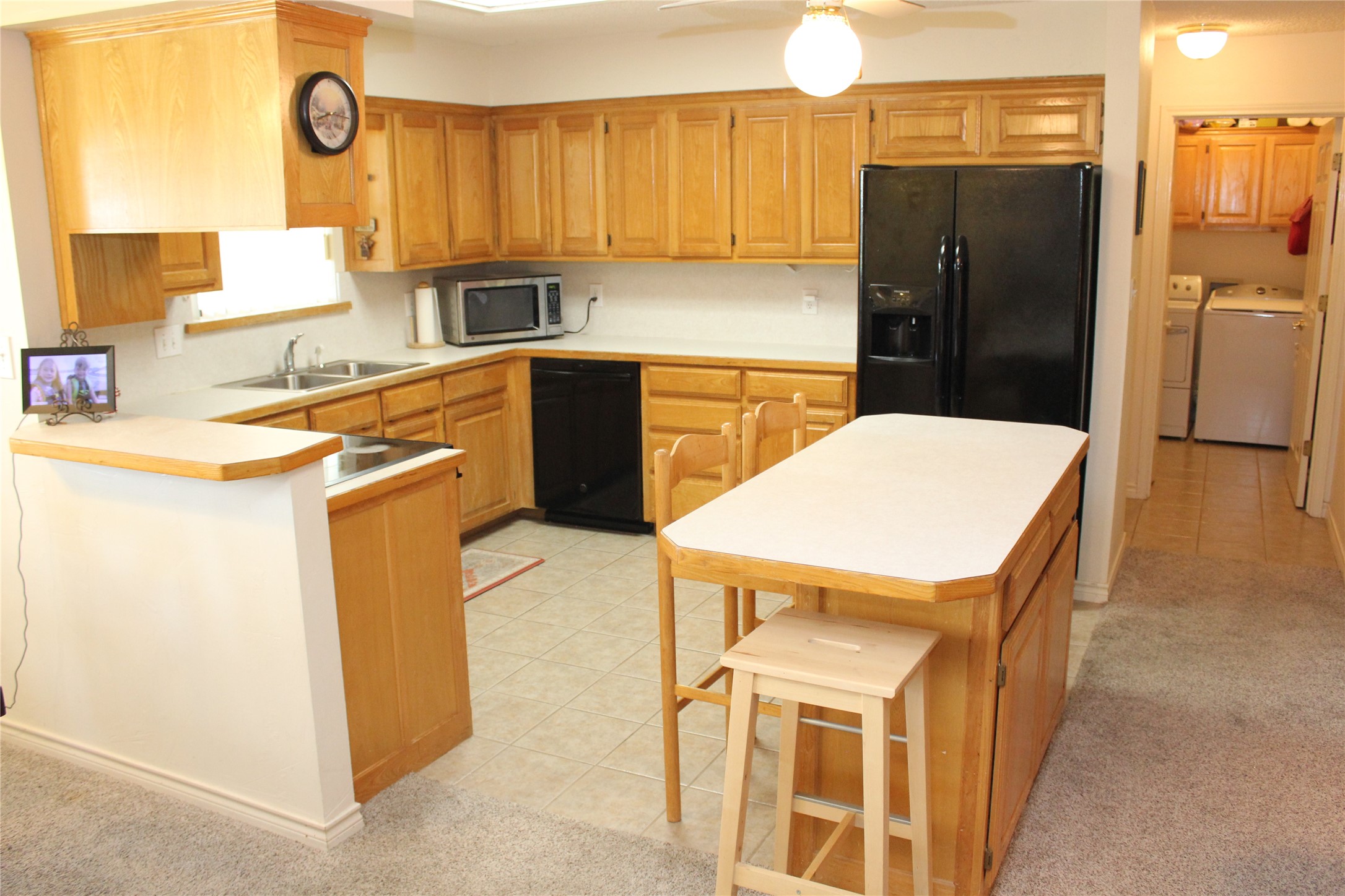 102 Wasco Cove Lake Kiowa TX 76240