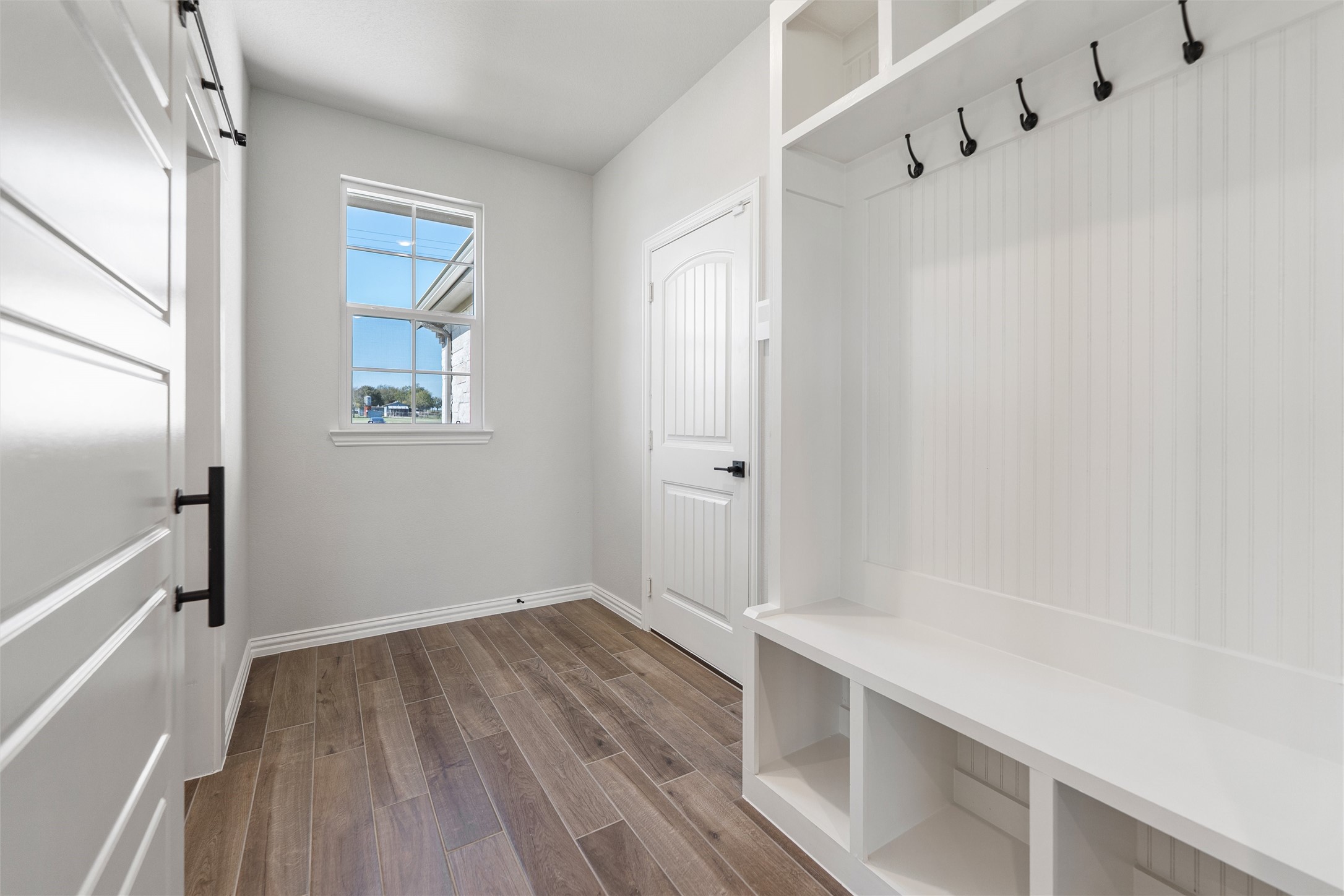 60 Roosevelt Lane Valley View TX 76272