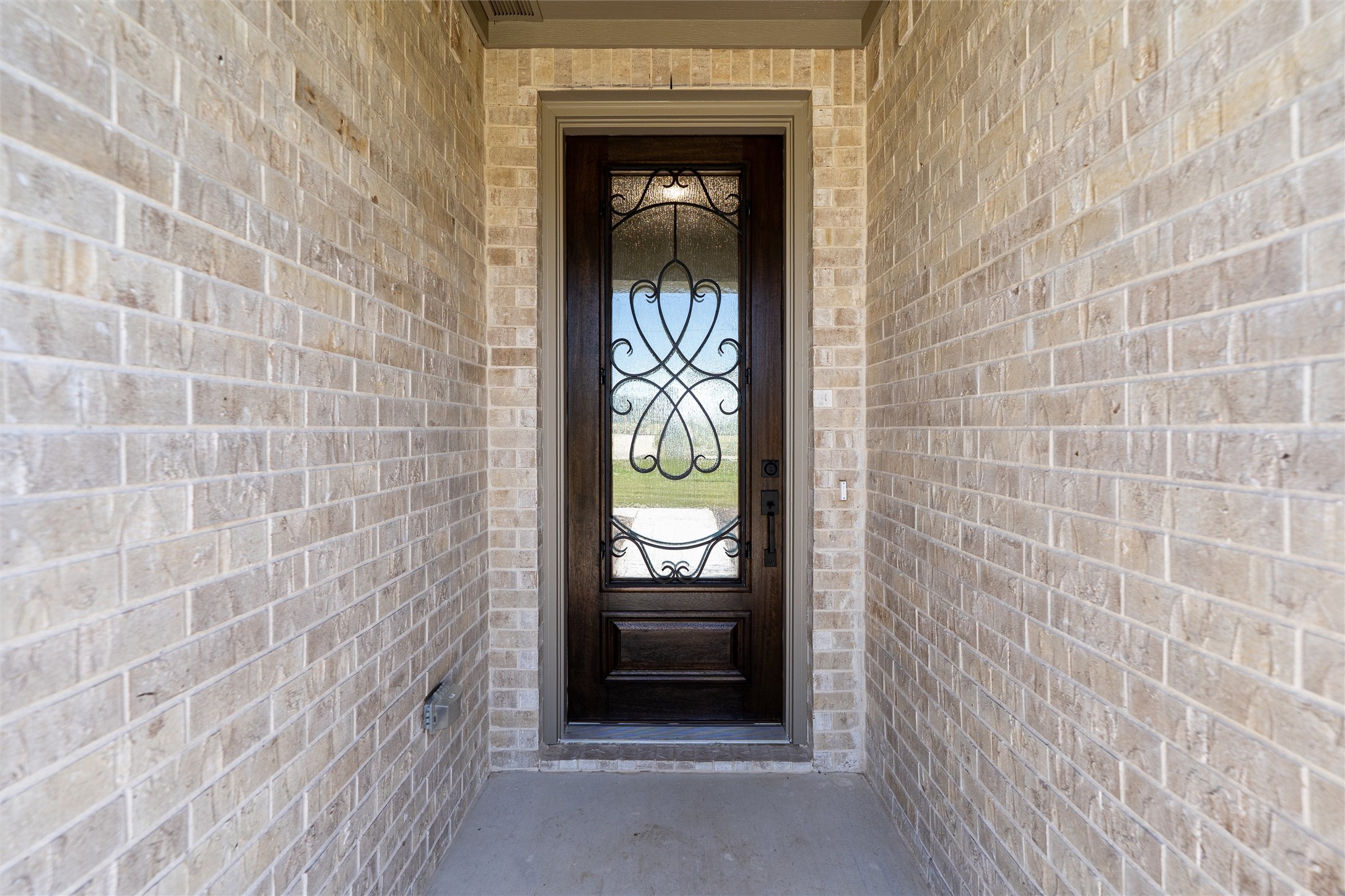 60 Roosevelt Lane Valley View TX 76272