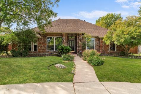 6306 Debbie Circle Rowlett TX 75089