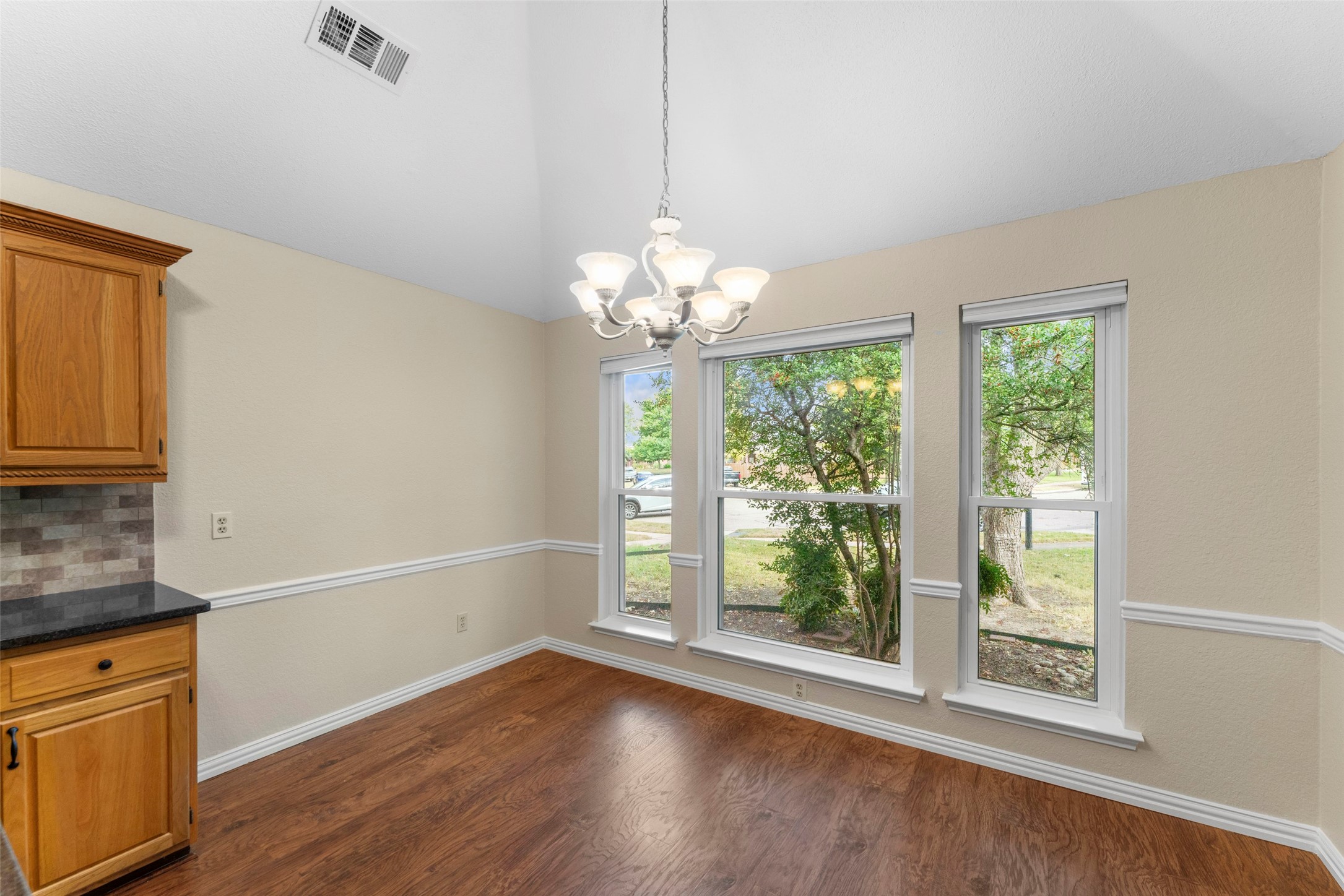 6306 Debbie Circle Rowlett TX 75089