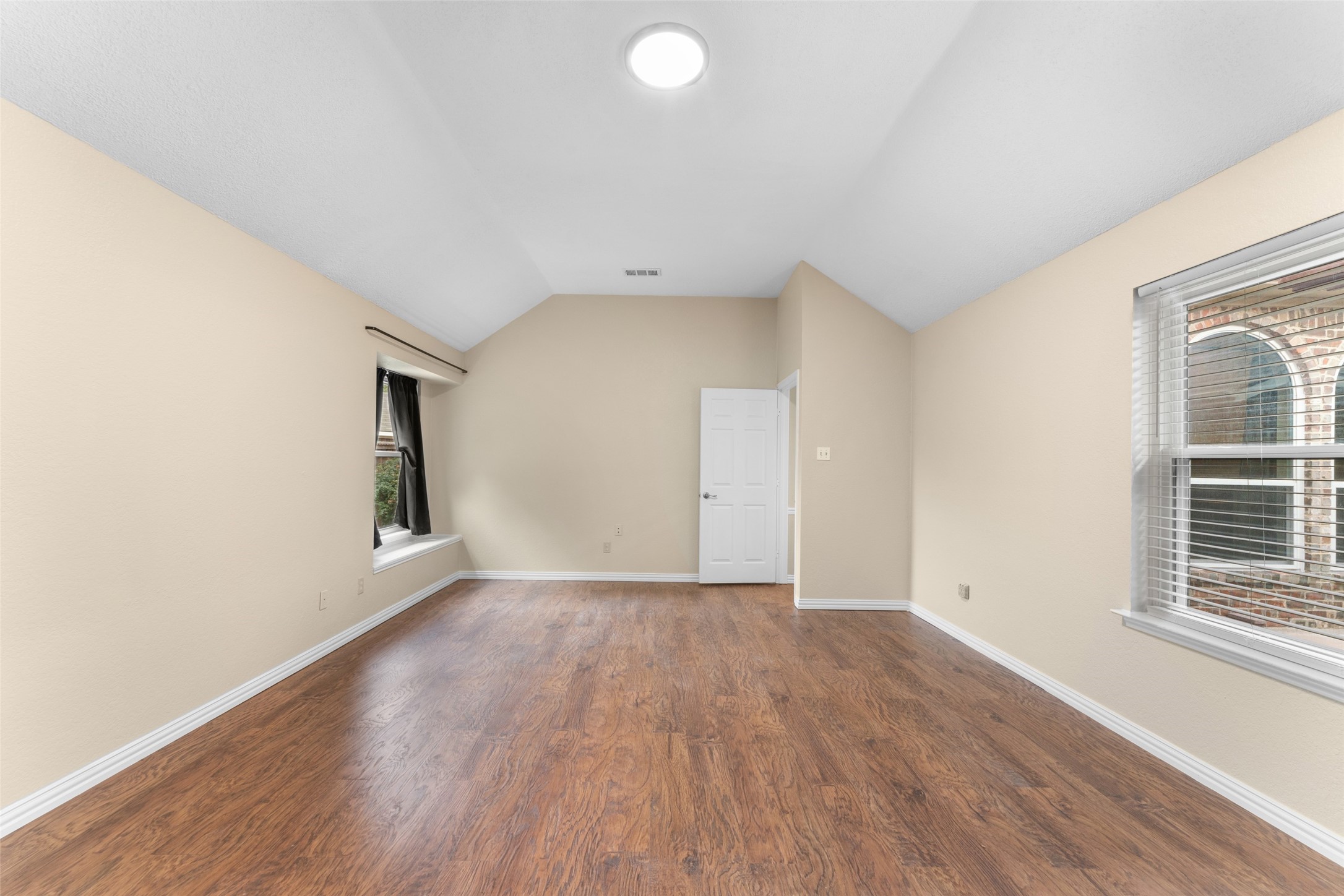 6306 Debbie Circle Rowlett TX 75089