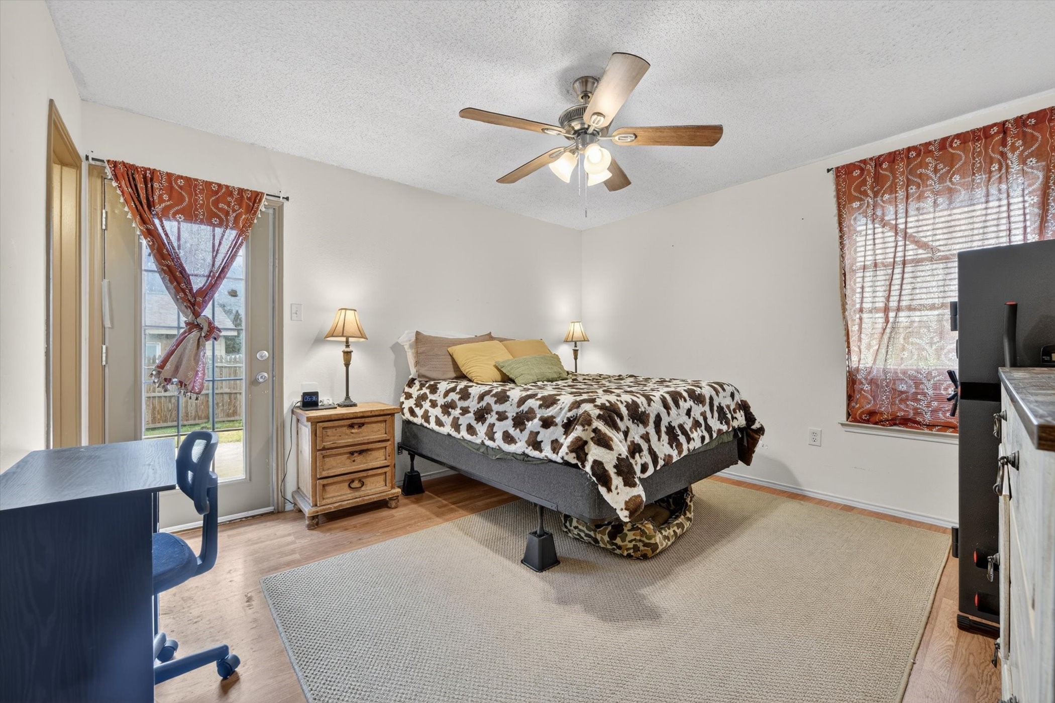 724 Oak Park Drive Azle TX 76020