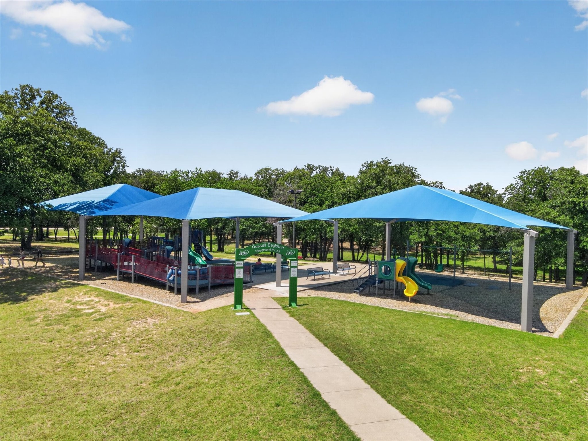 724 Oak Park Drive Azle TX 76020