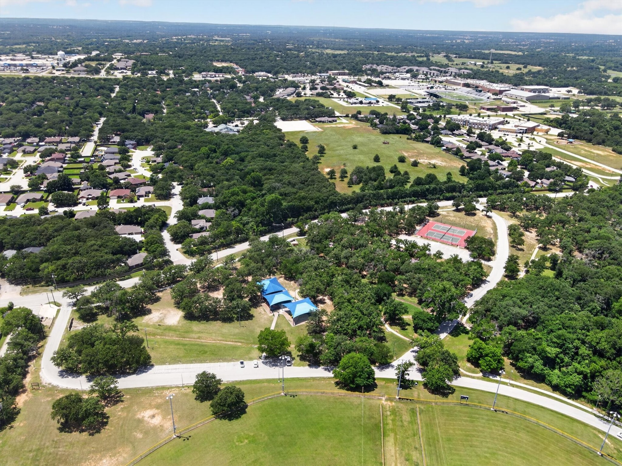 724 Oak Park Drive Azle TX 76020
