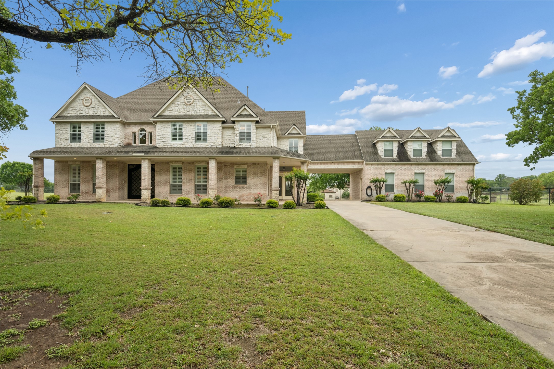 Fort Worth TX, 259 King Ranch Court