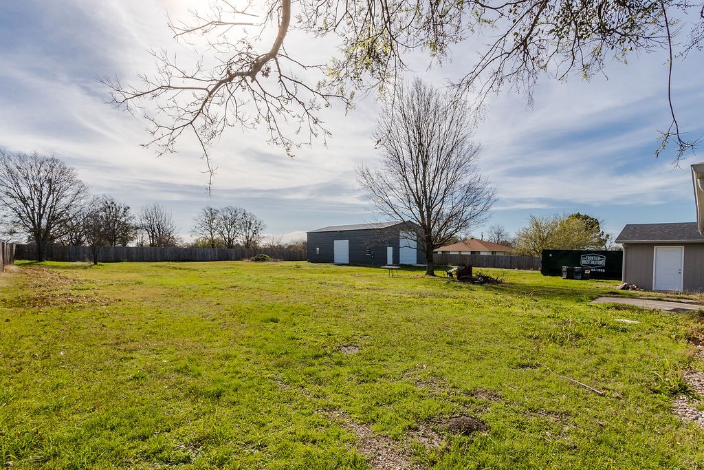 2225 S Bridgefarmer Road Lowry Crossing TX 75069
