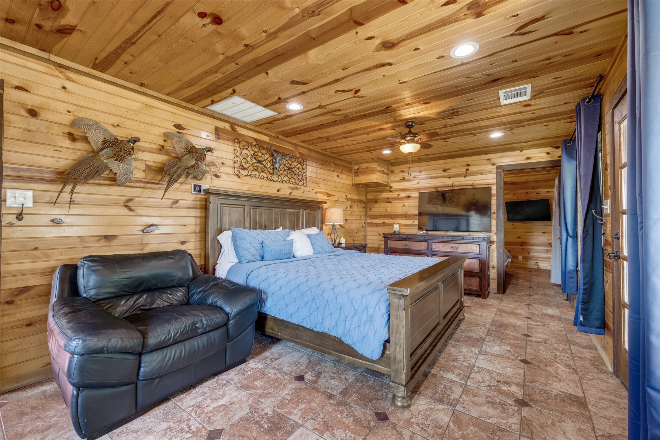 17019 County Road 706 Leonard TX 75452