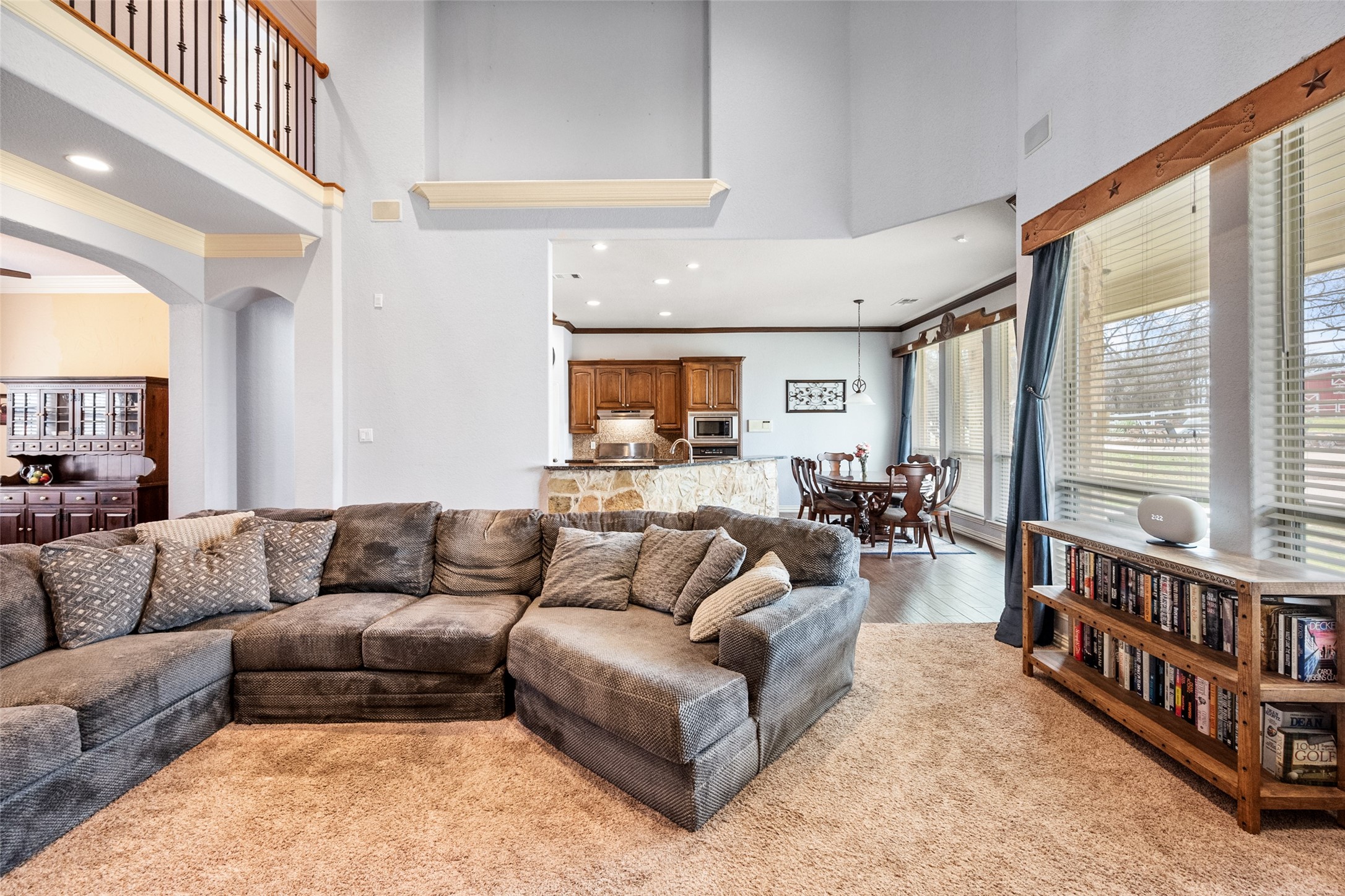 6501 Gehrig Circle Burleson TX 76028