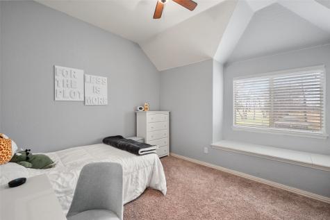 6501 Gehrig Circle Burleson TX 76028