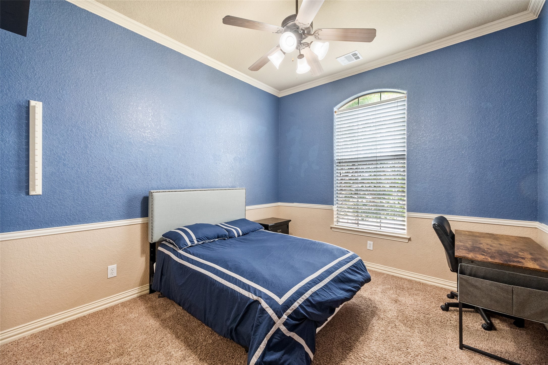 6501 Gehrig Circle Burleson TX 76028