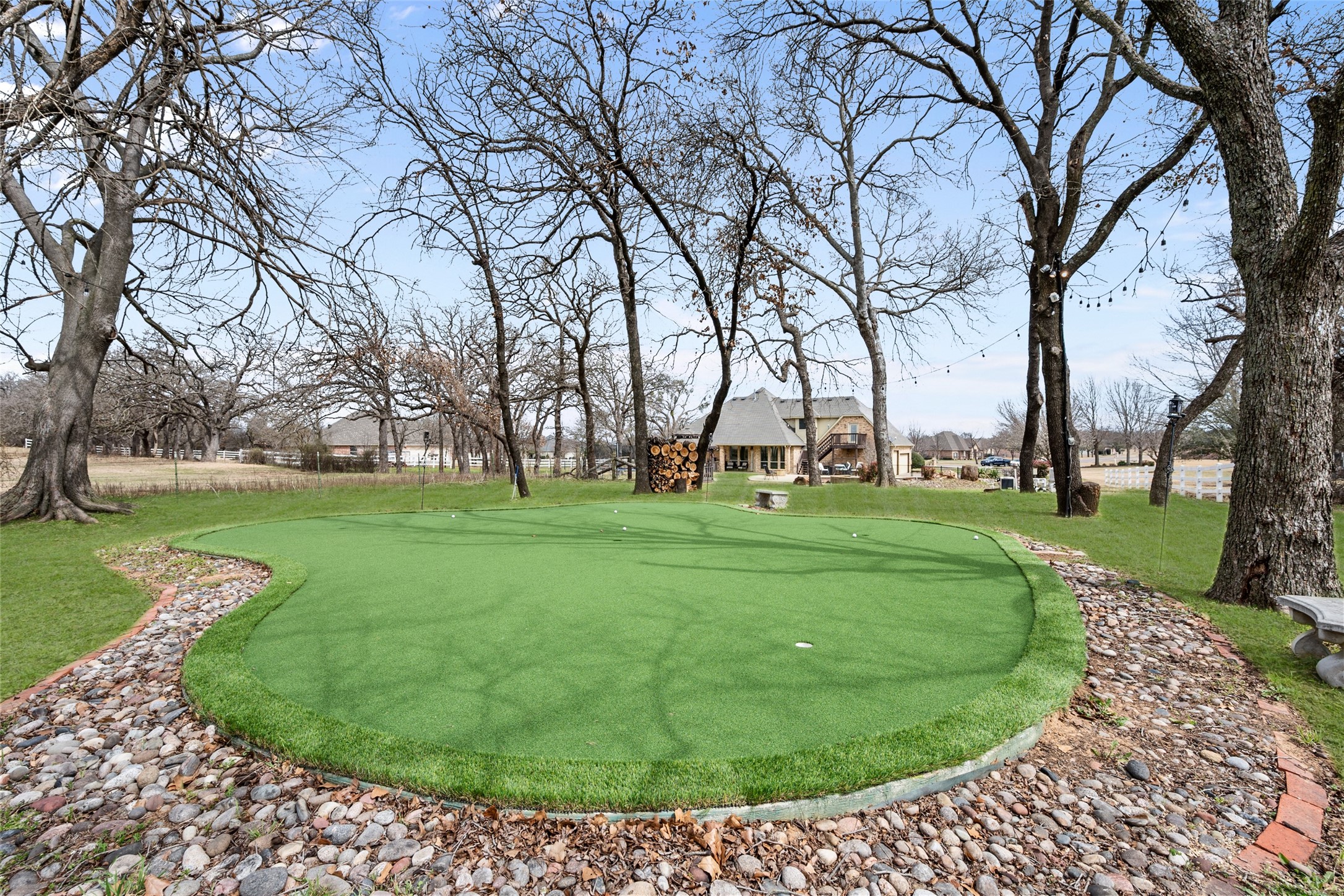 6501 Gehrig Circle Burleson TX 76028