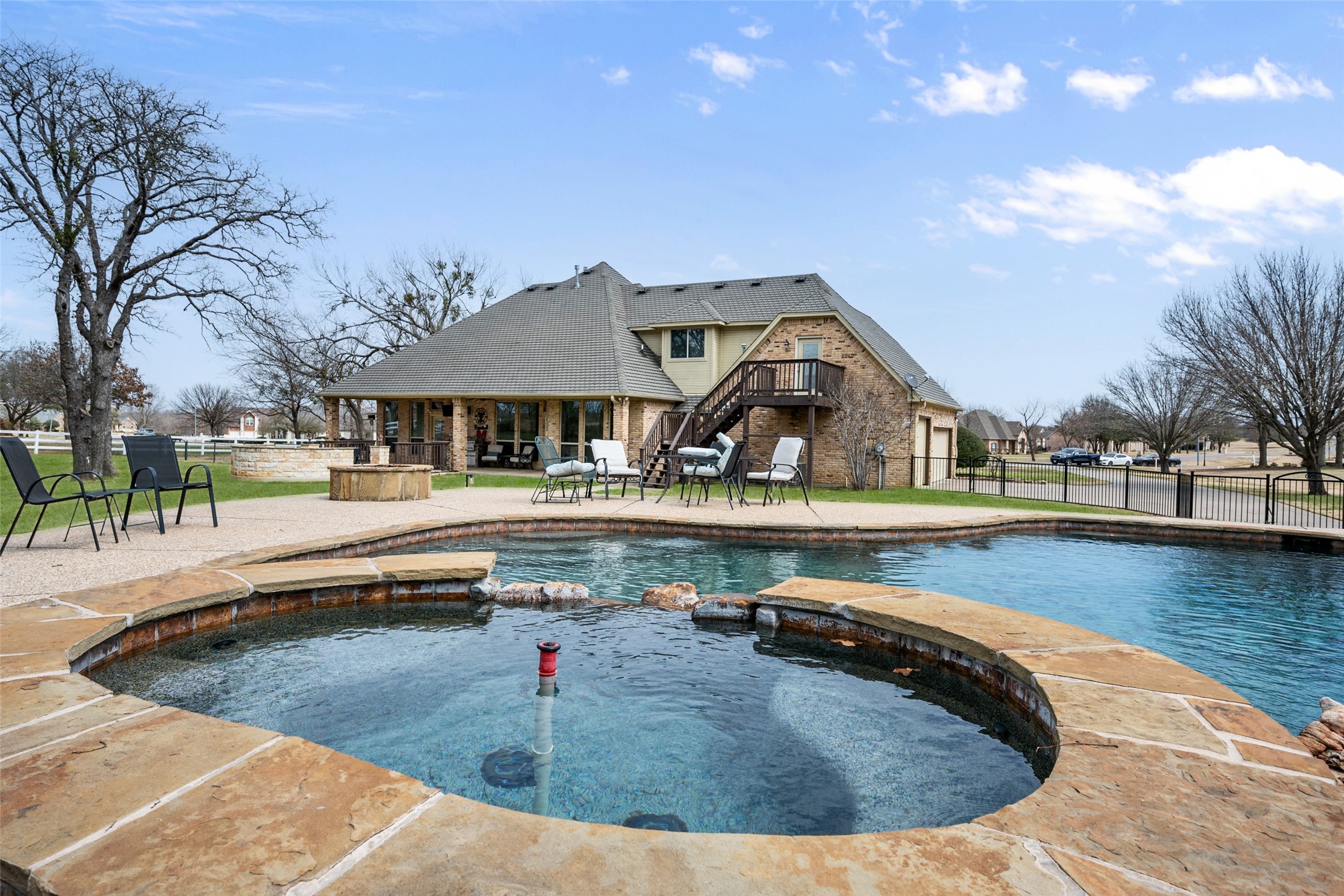 6501 Gehrig Circle Burleson TX 76028
