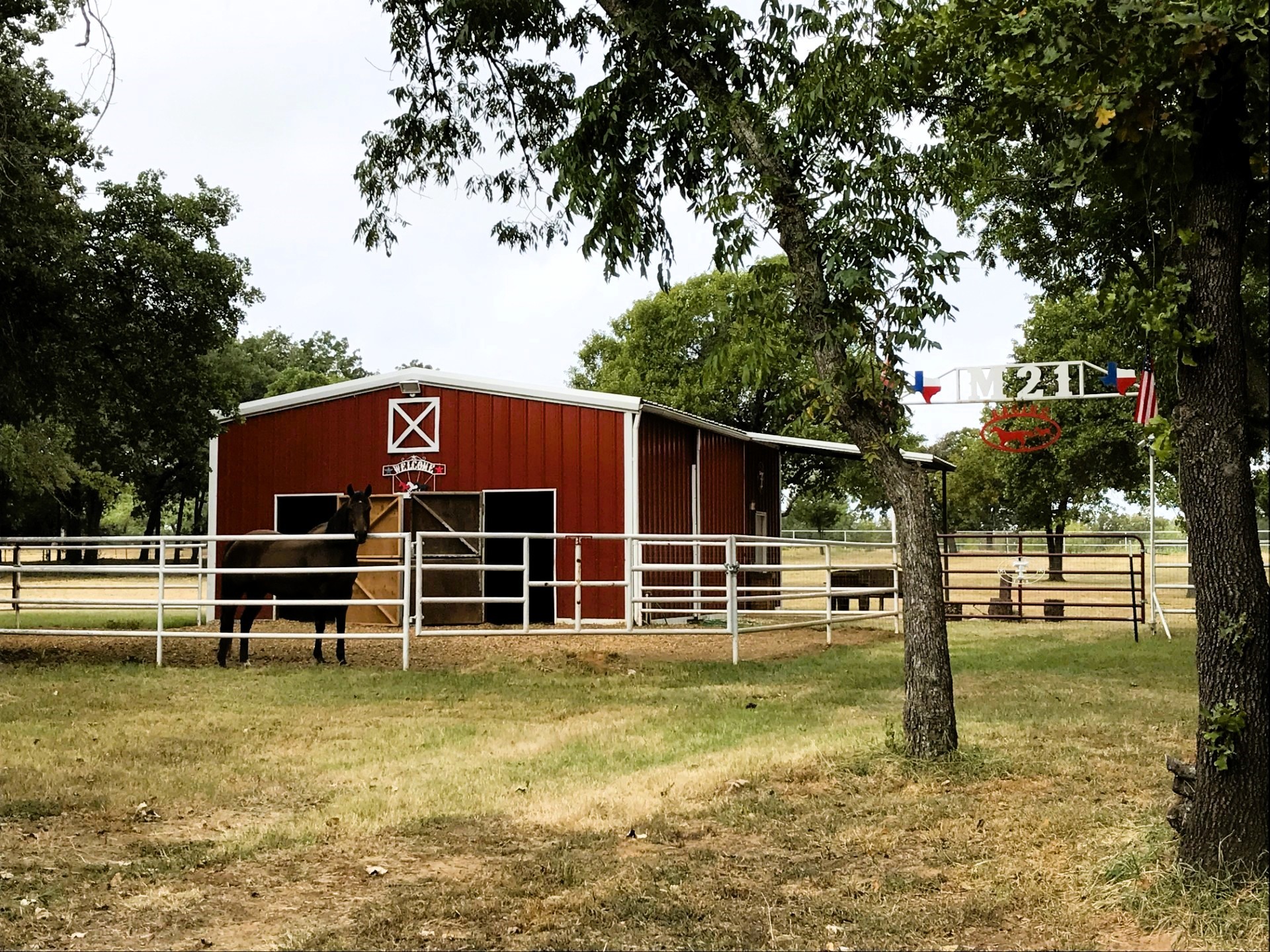6501 Gehrig Circle Burleson TX 76028