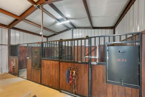 6501 Gehrig Circle Burleson TX 76028