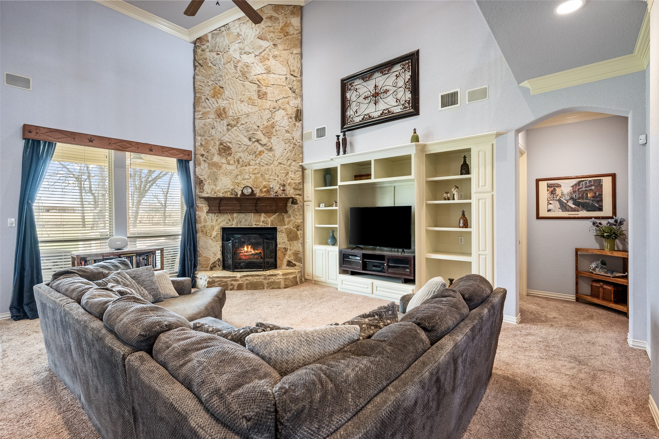 6501 Gehrig Circle Burleson TX 76028