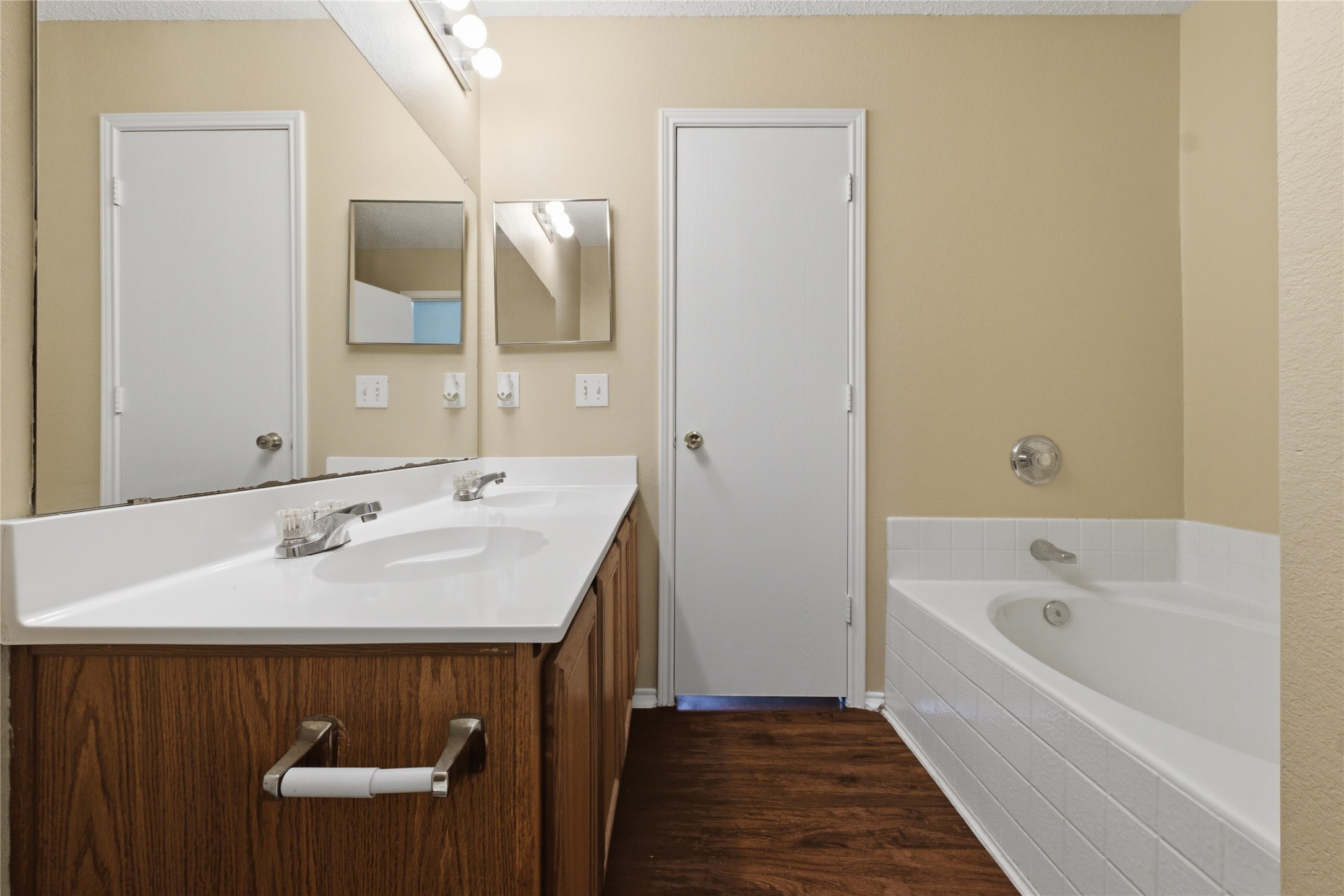 652 Lowe Drive Cedar Hill TX 75104