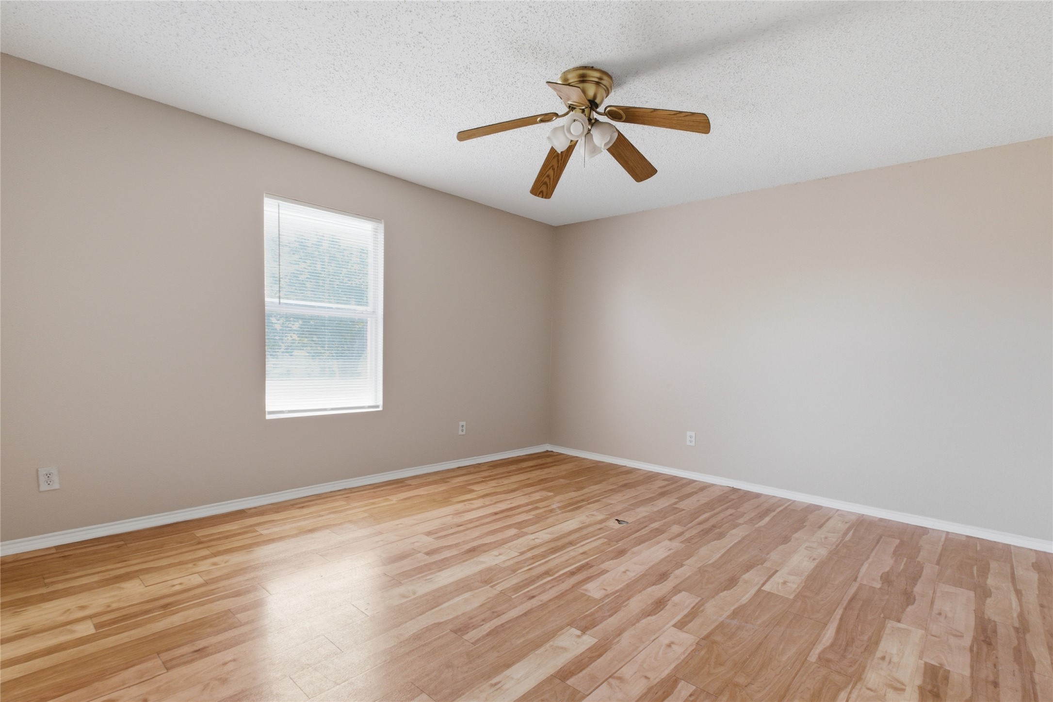 652 Lowe Drive Cedar Hill TX 75104