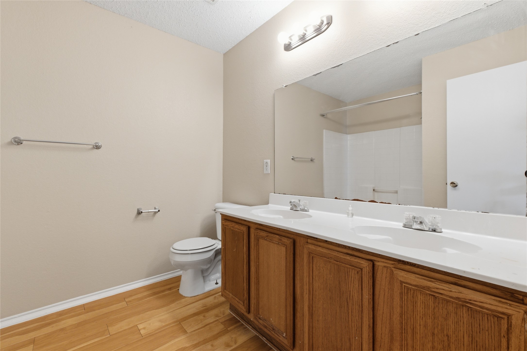 652 Lowe Drive Cedar Hill TX 75104