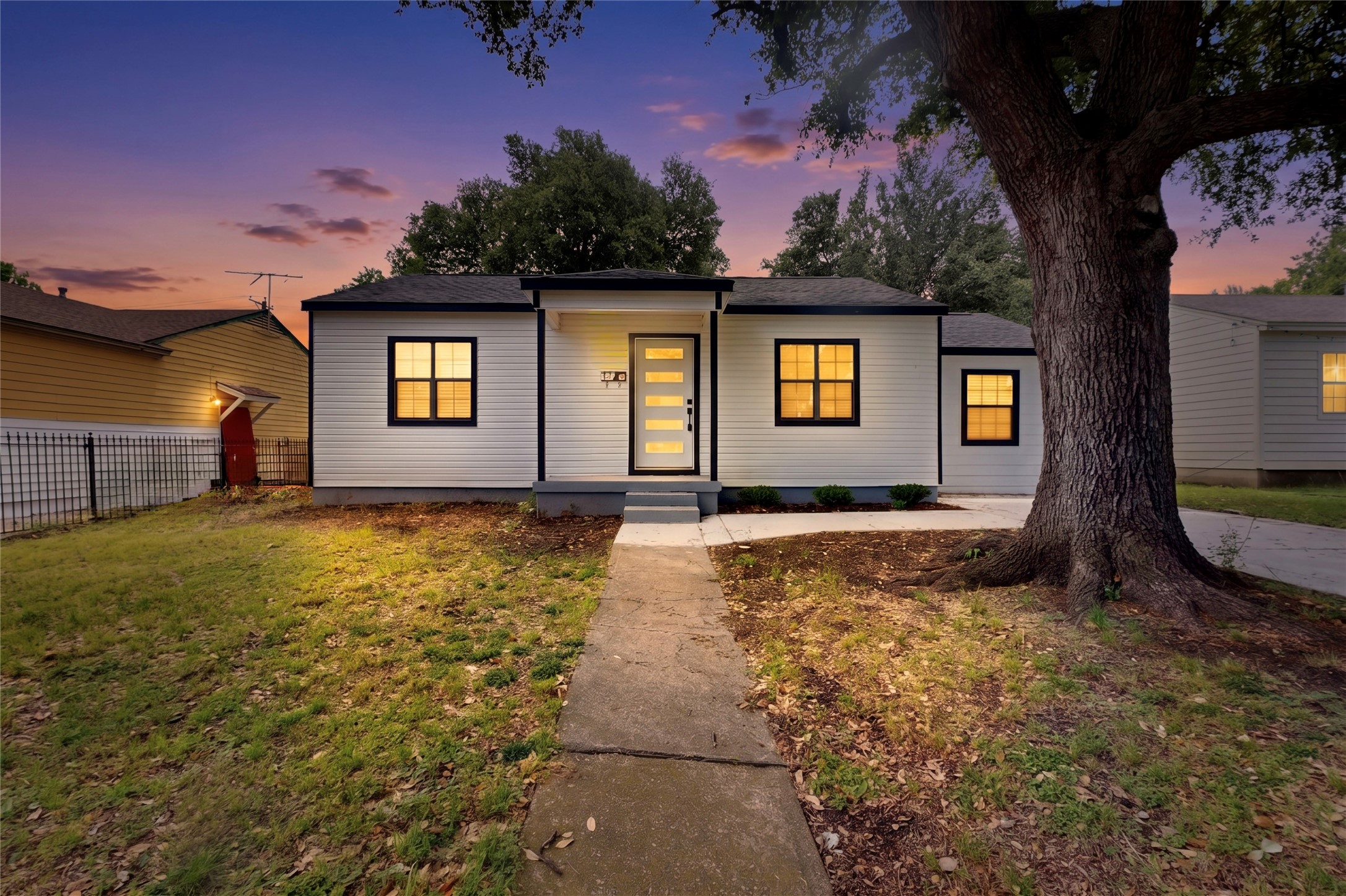 3042 O Bannon Drive Dallas TX 75224