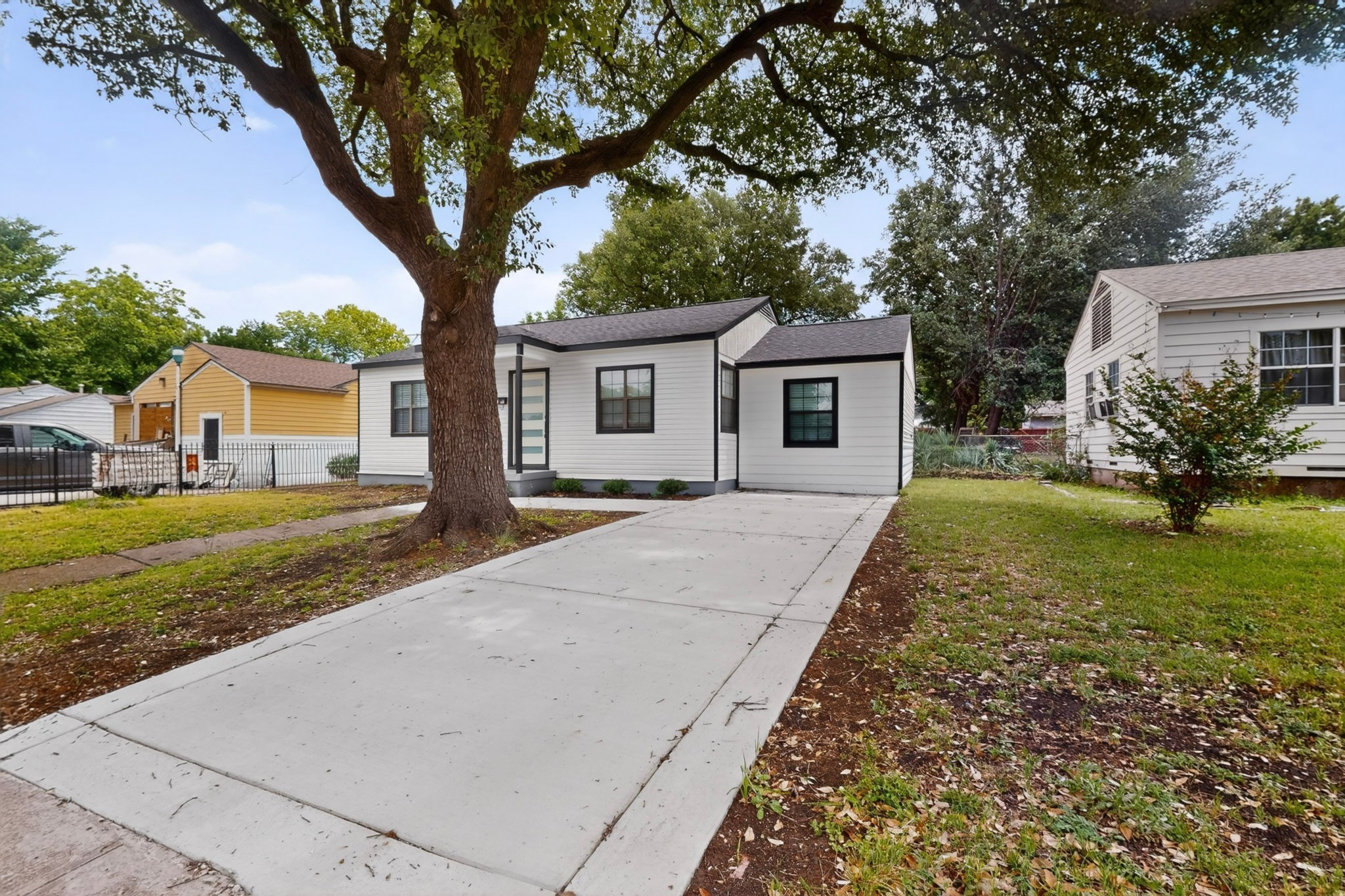 3042 O Bannon Drive Dallas TX 75224