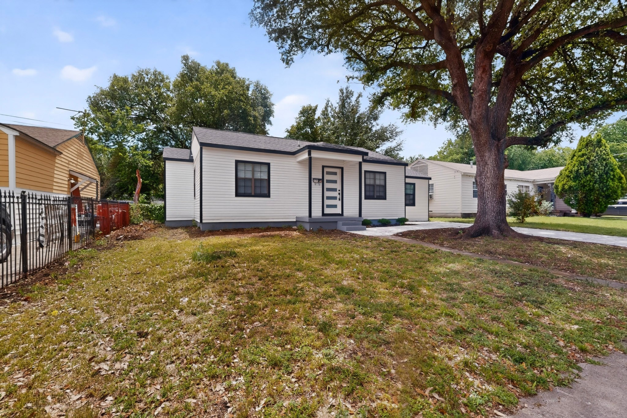 3042 O Bannon Drive Dallas TX 75224
