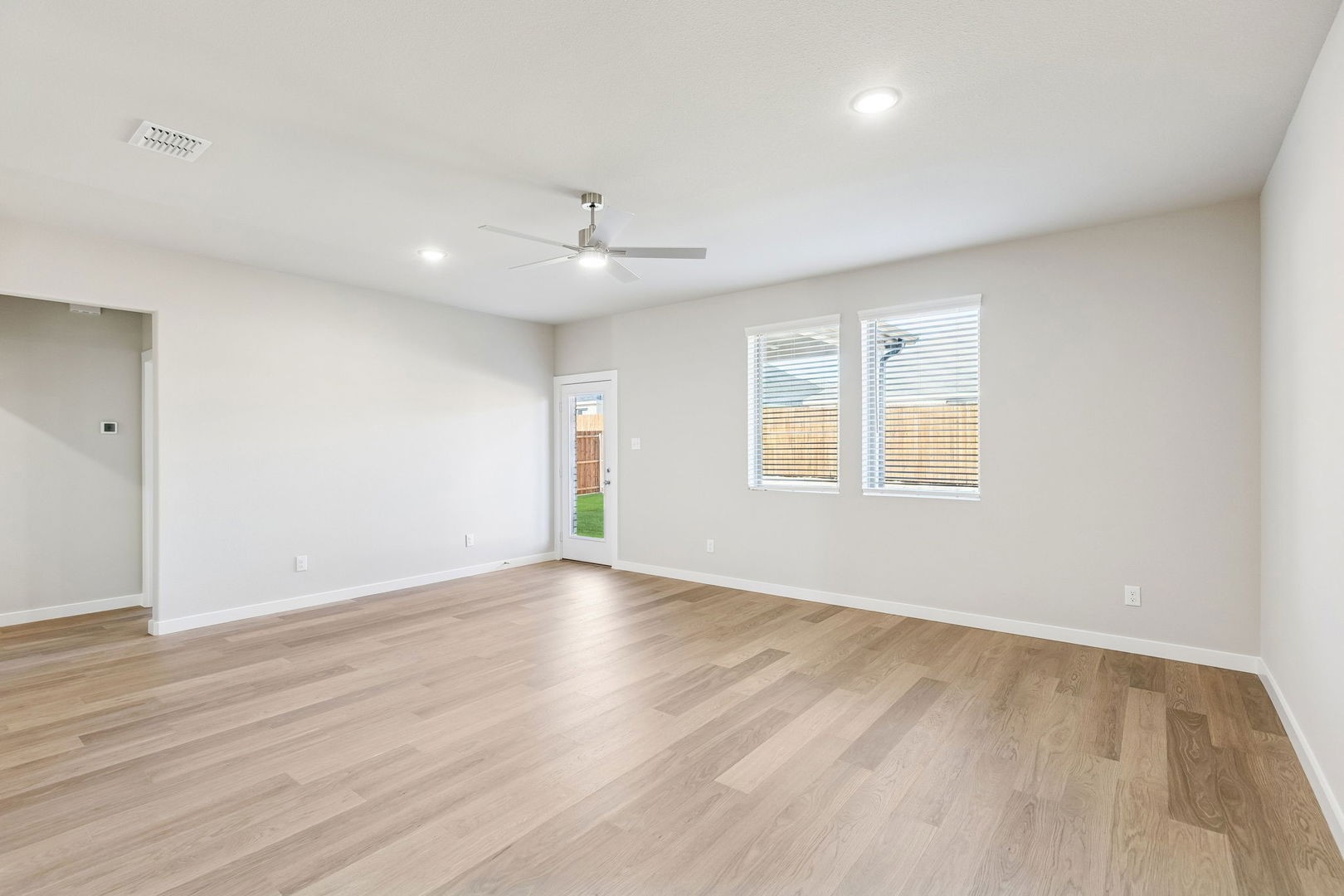 1513 Sugarberry Lane Alvarado TX 76009