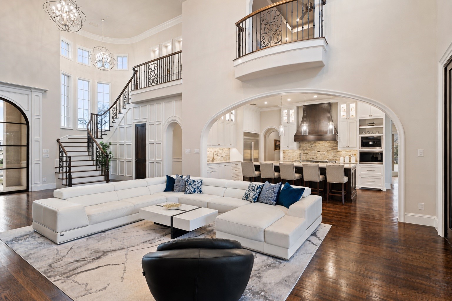 2202 Barcelona Court Westlake TX 76262