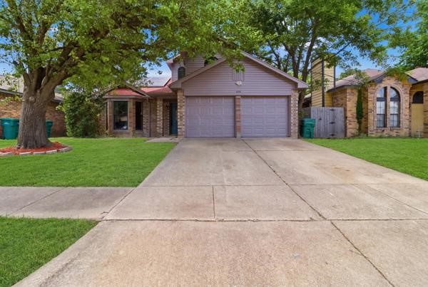 606 Lemons Street Cedar Hill TX 75104