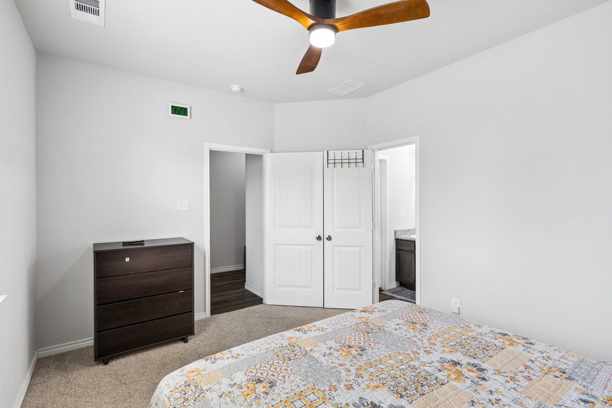 5725 Willamette Drive Fort Worth TX 76119