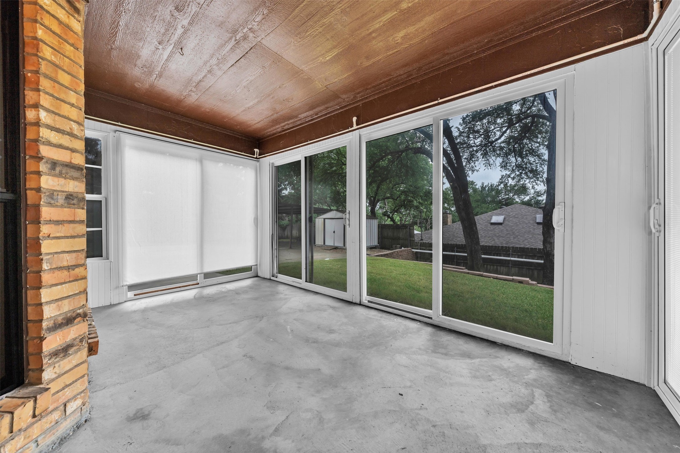 2241 Mountainview Drive Hurst TX 76054