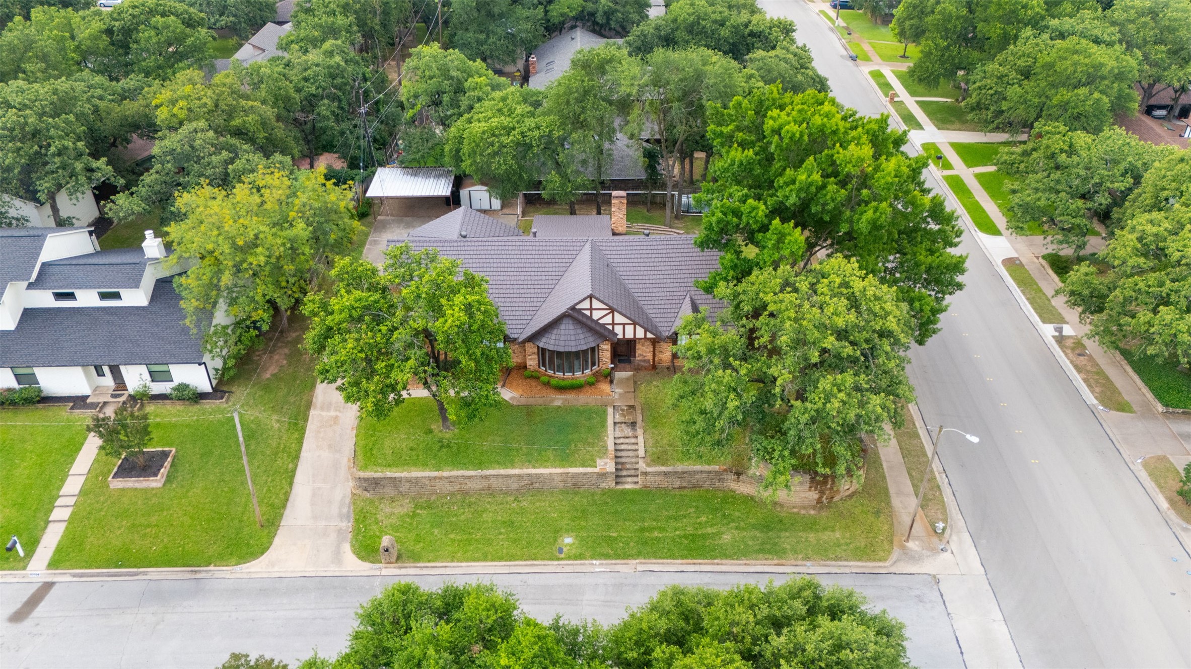2241 Mountainview Drive Hurst TX 76054