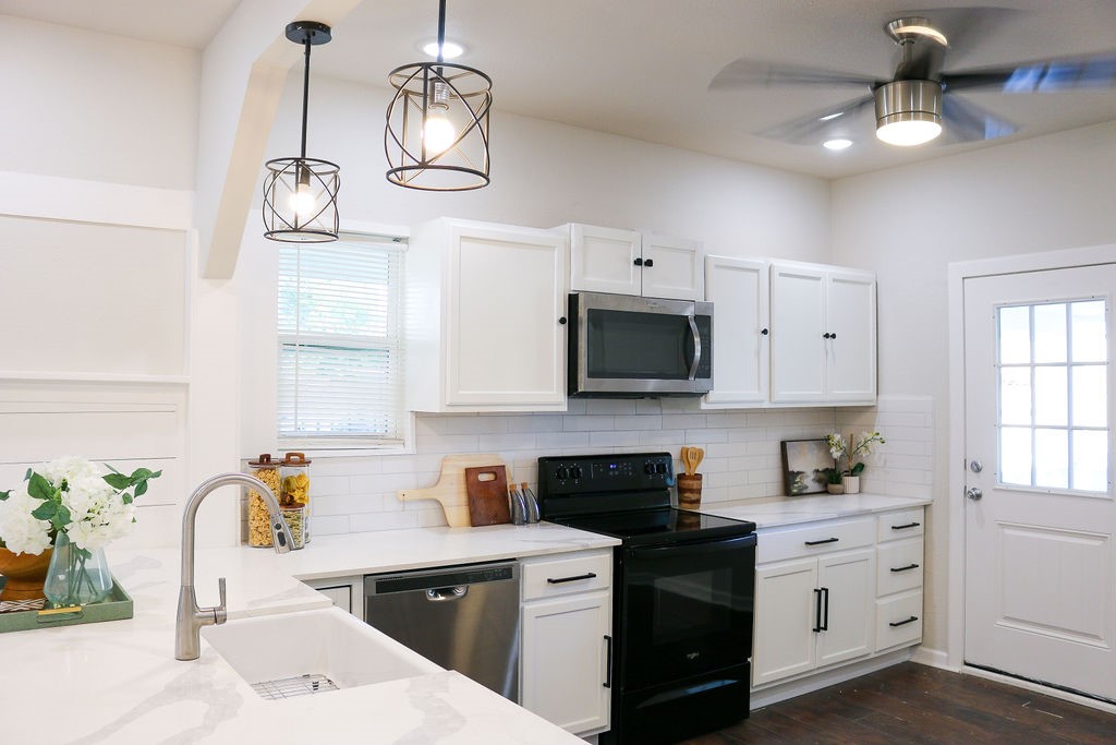 2745 S Jennings Avenue Fort Worth TX 76110