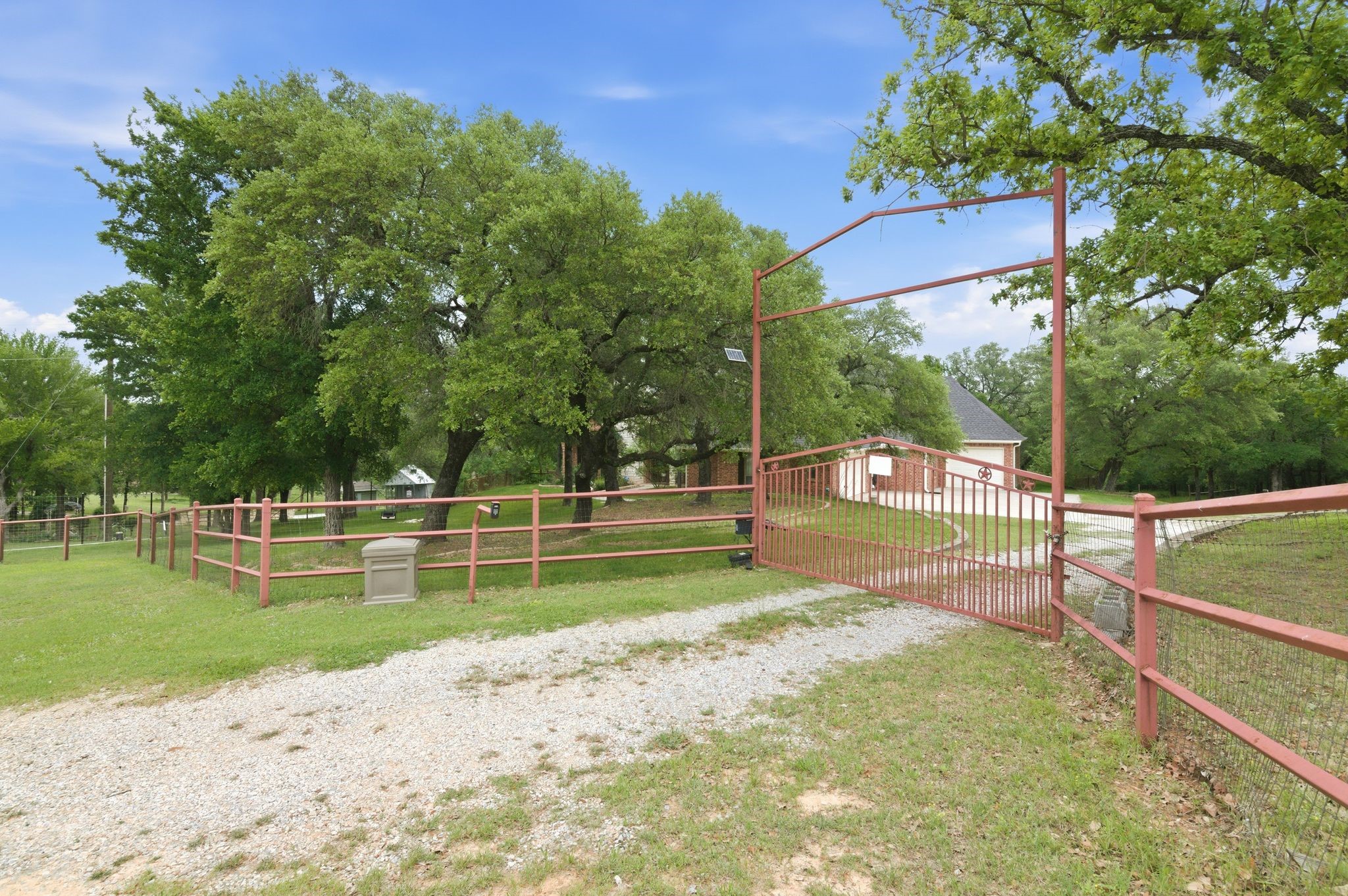 1012 Vista Hills Drive Reno TX 76082