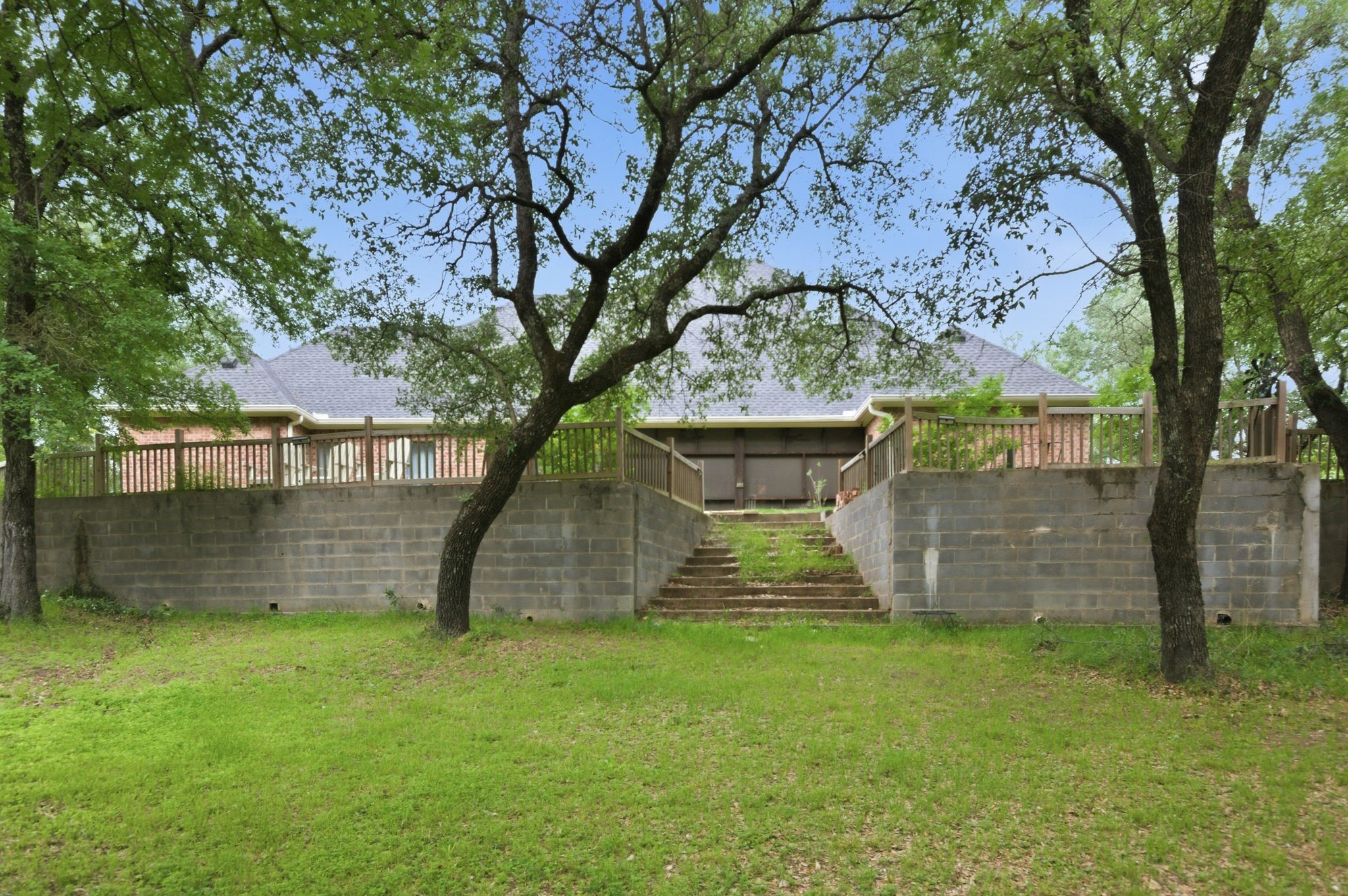 1012 Vista Hills Drive Reno TX 76082