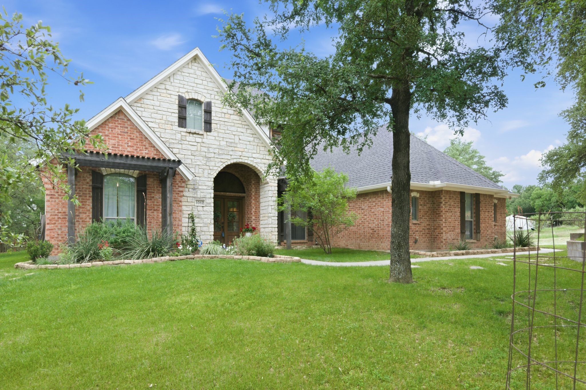 1012 Vista Hills Drive Reno TX 76082
