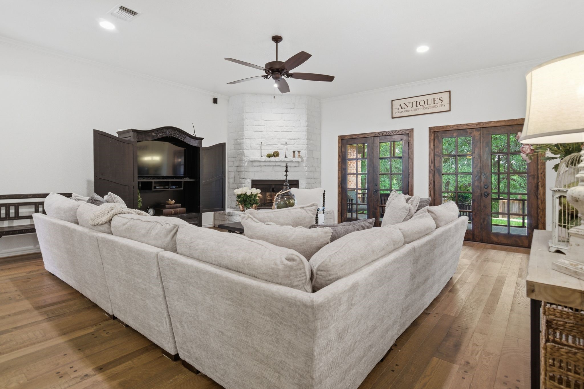 1012 Vista Hills Drive Reno TX 76082