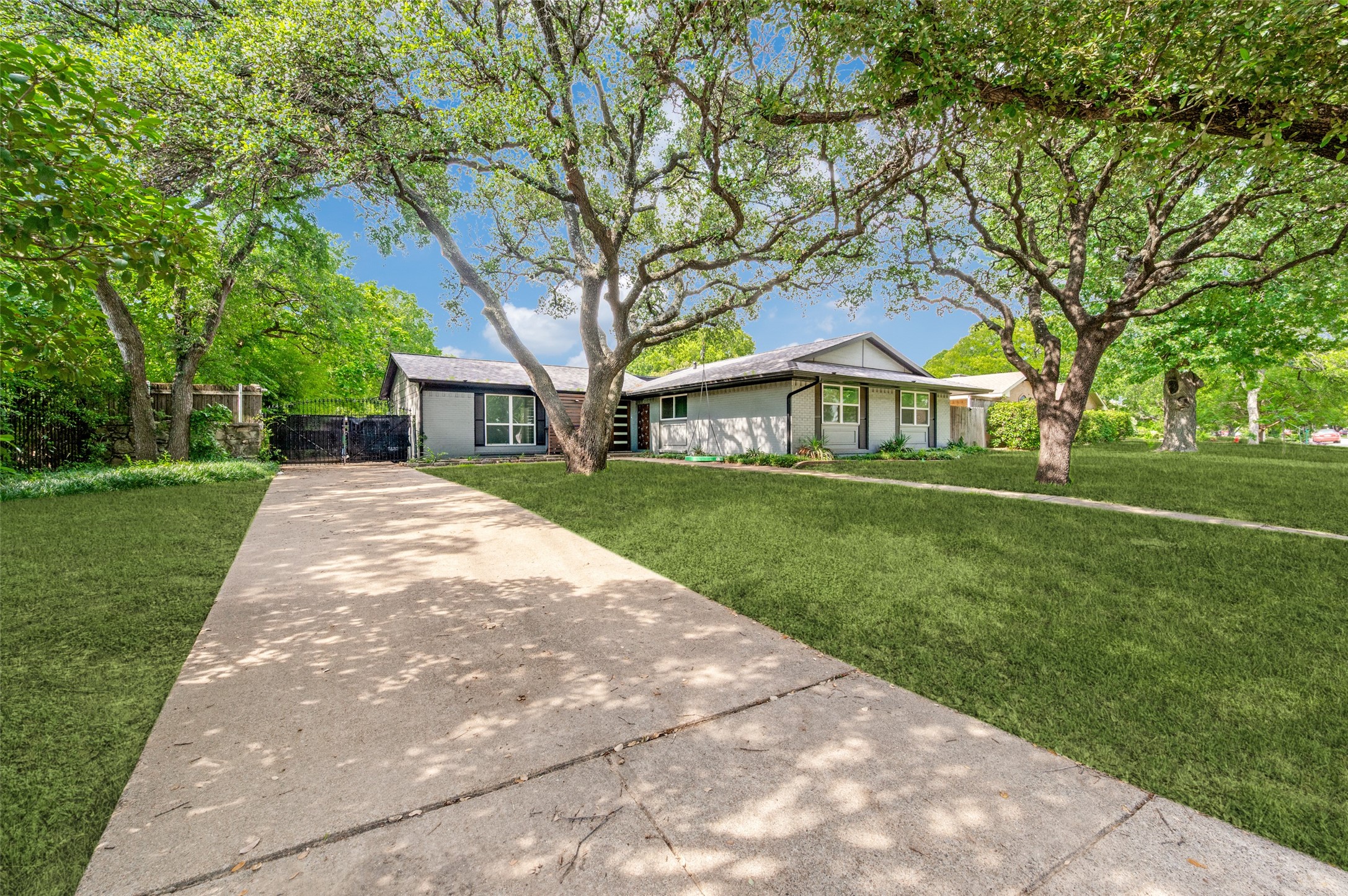 3707 Ridgeoak Way Farmers Branch TX 75244