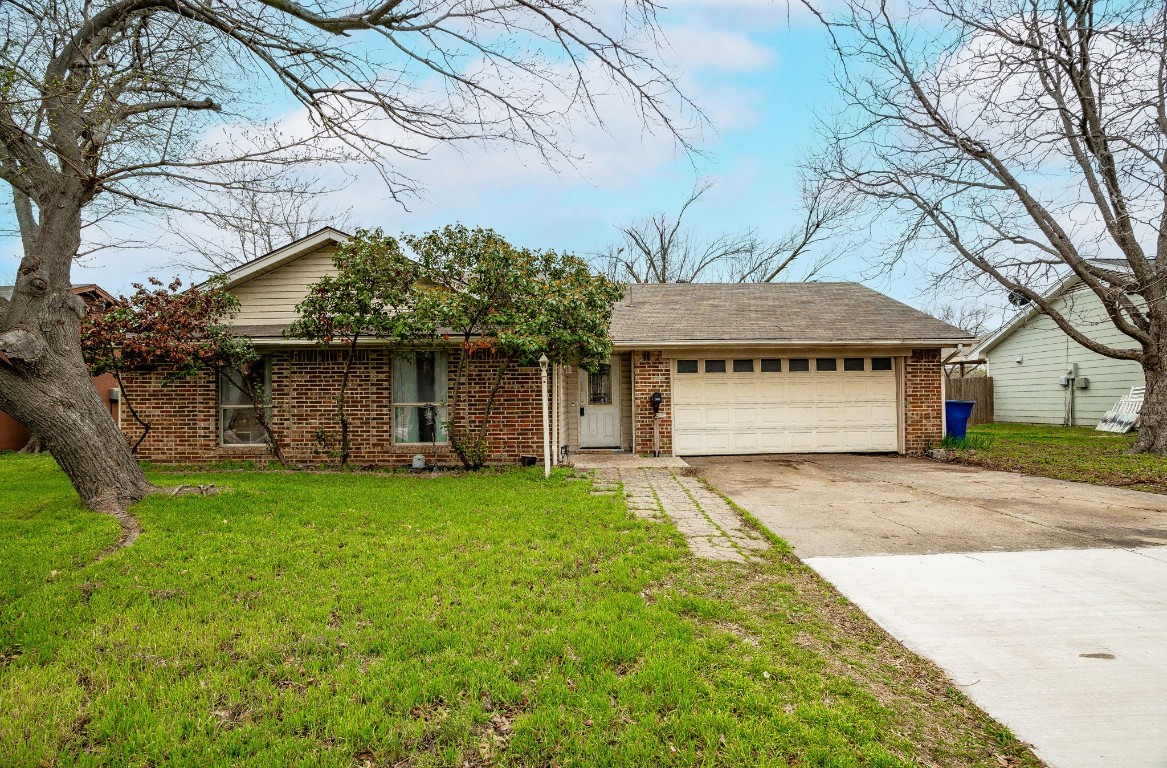 2002 Greenwood Road Carrollton TX 75006