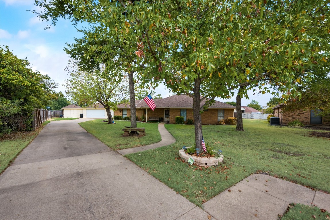 209 Rolling Ridge Court Crandall TX 75114
