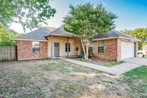 1023 W Shirley Street Stephenville TX 76401