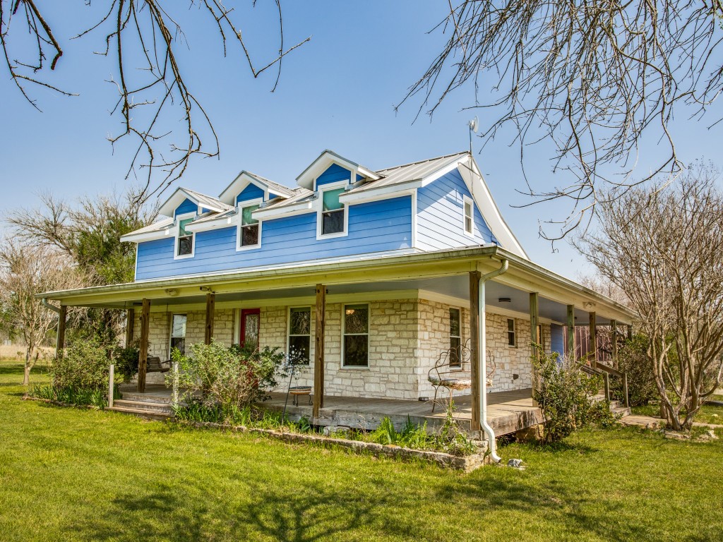 1279 Red Town Road Elgin TX 78621