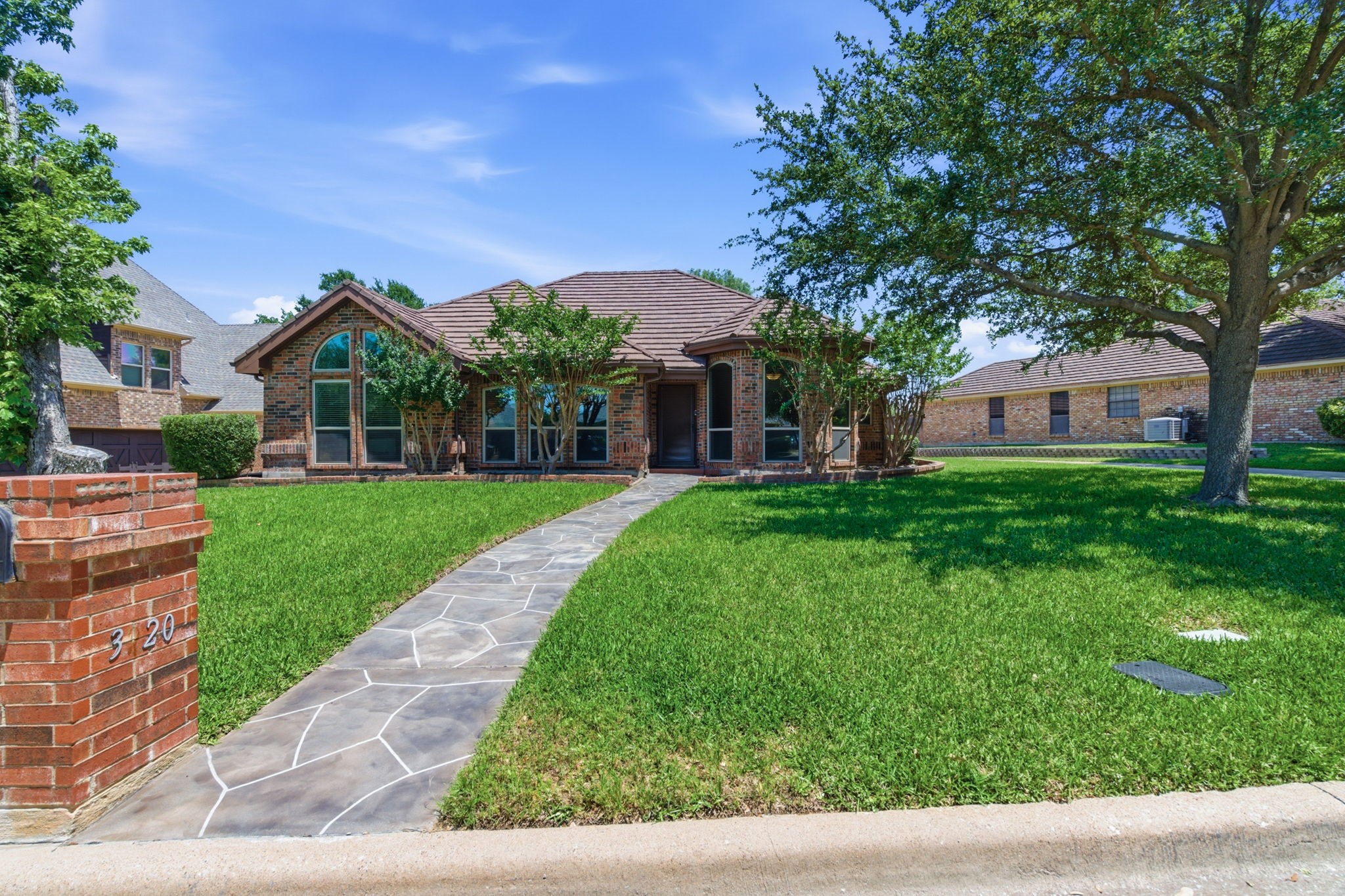 3220 Evan Drive Hurst TX 76054