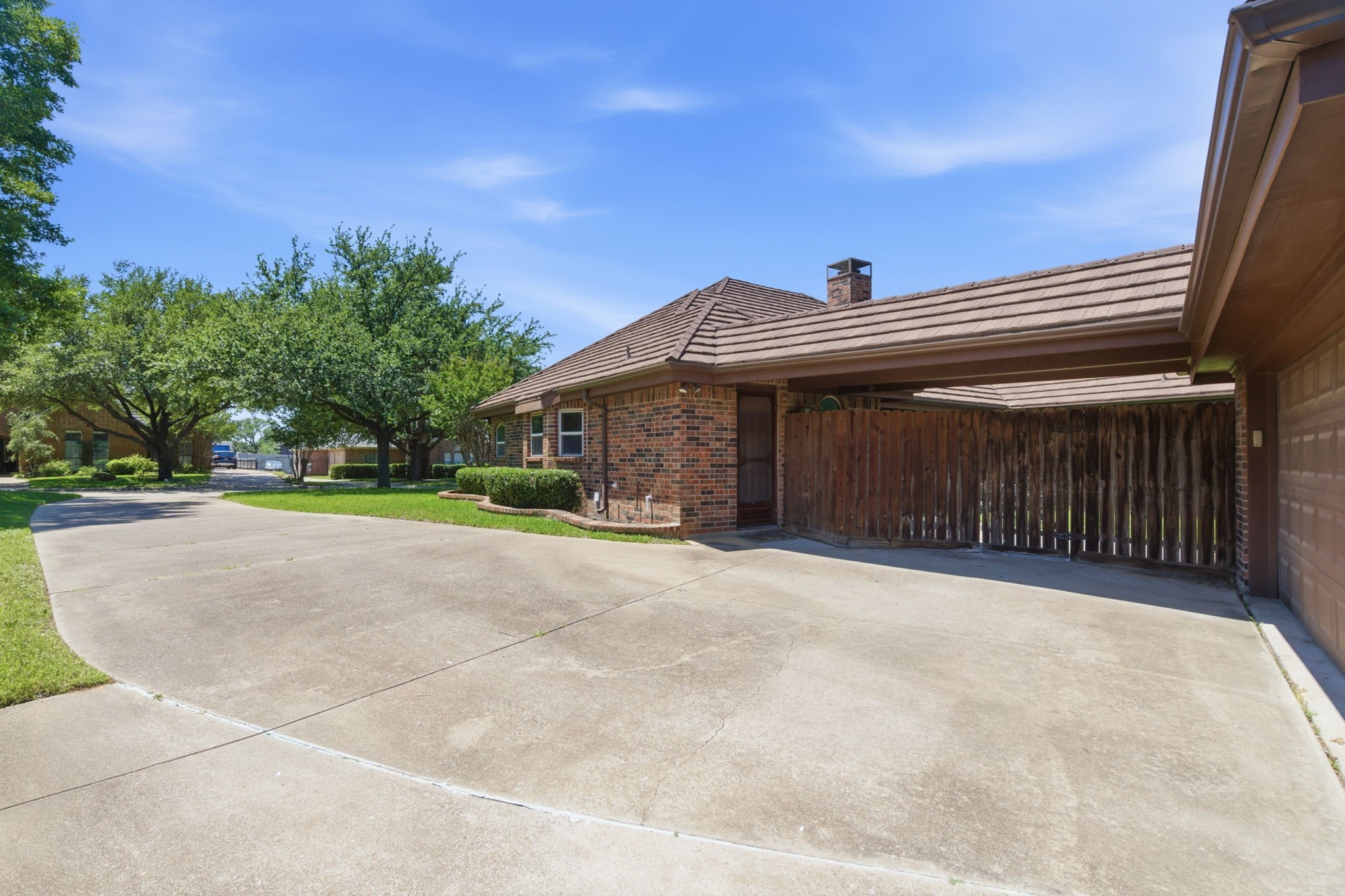 3220 Evan Drive Hurst TX 76054