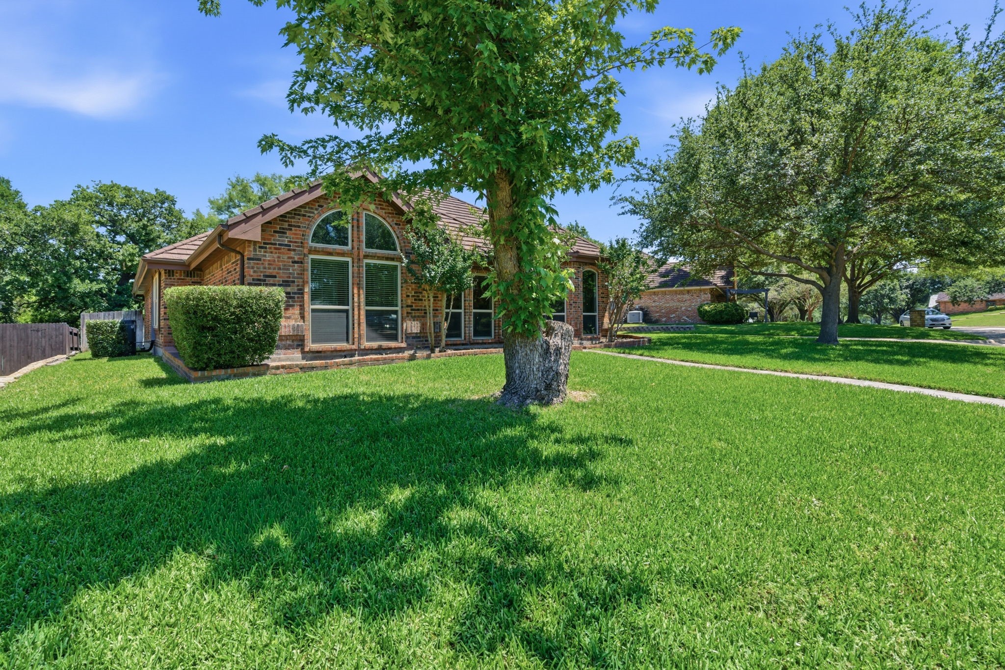 3220 Evan Drive Hurst TX 76054