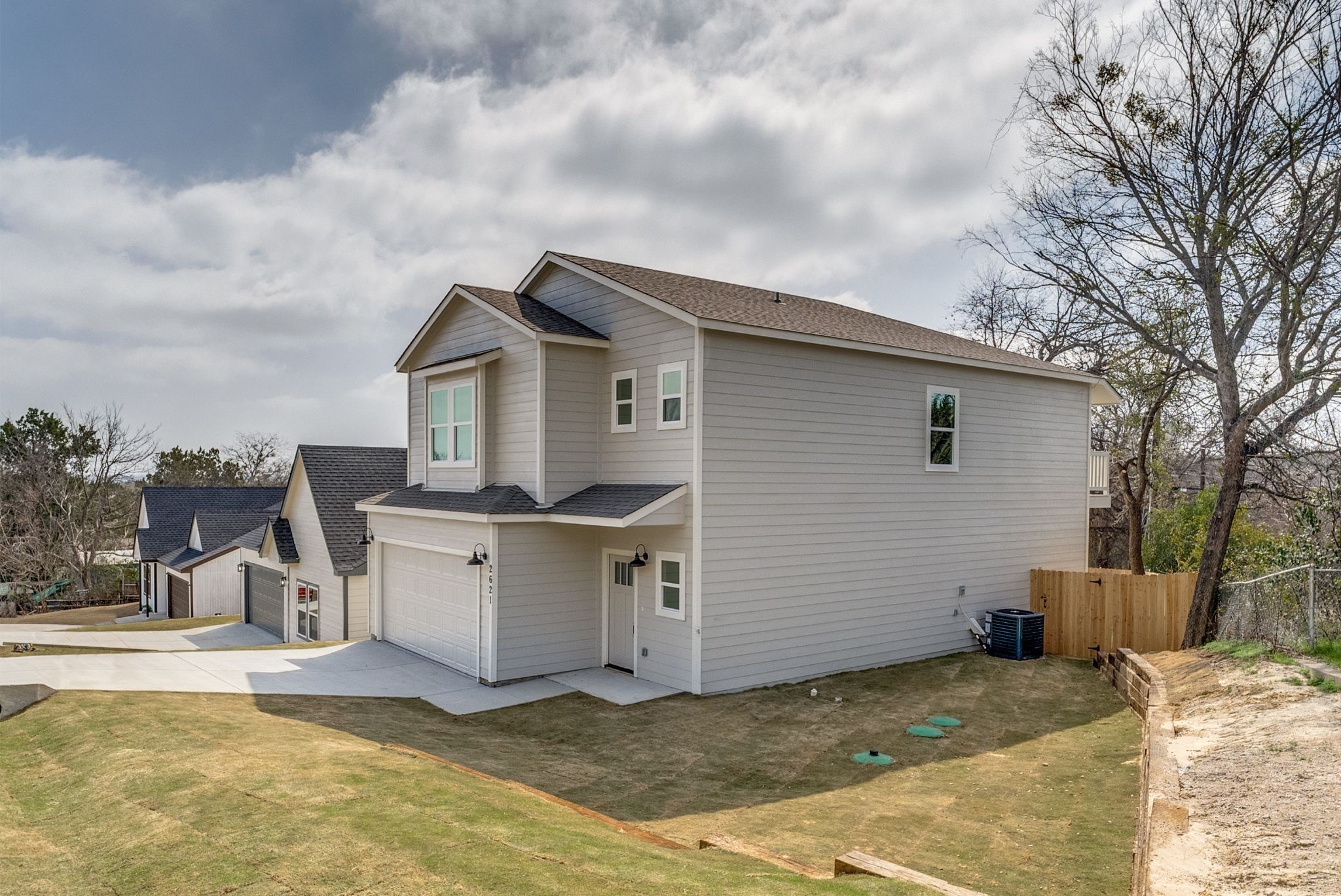 2621 Hillside Drive Granbury TX 76048