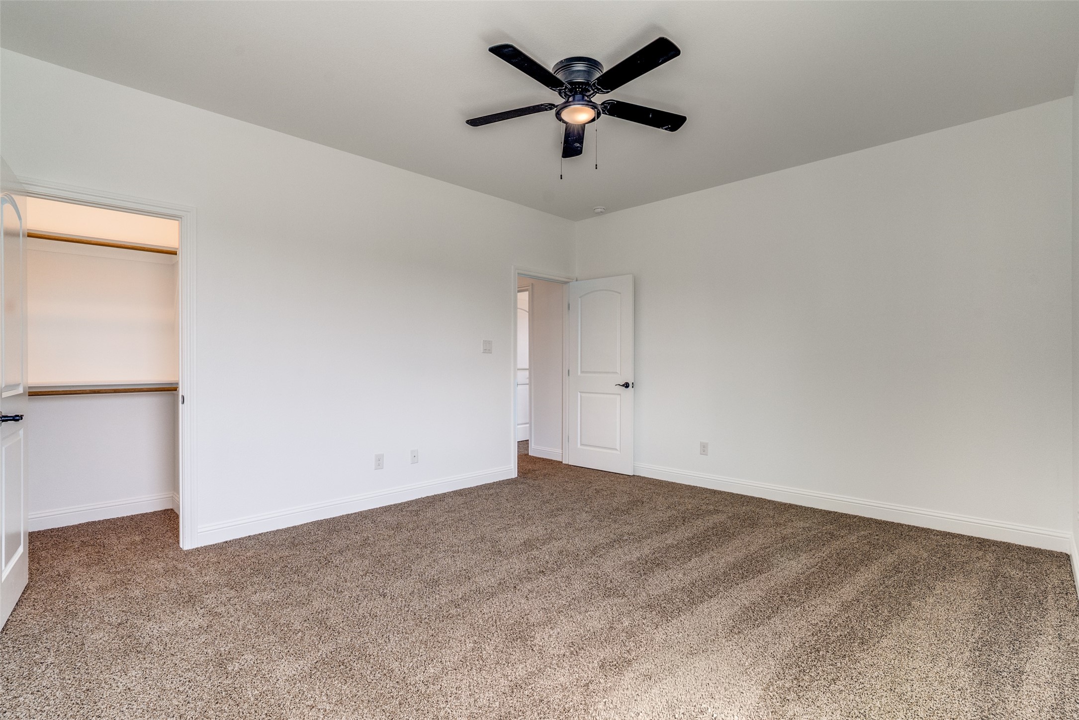 2621 Hillside Drive Granbury TX 76048