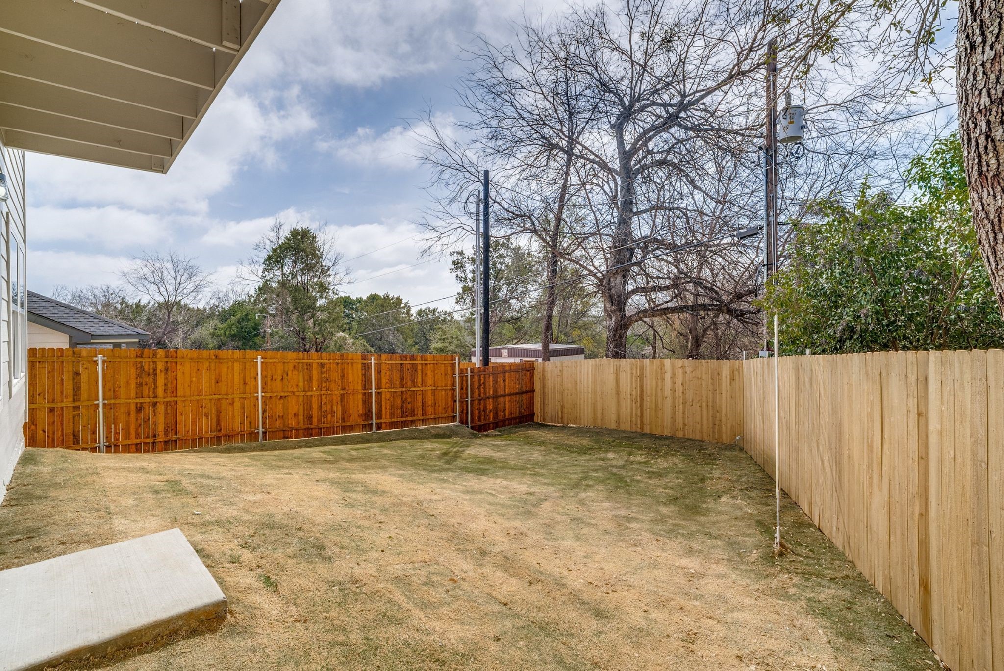 2621 Hillside Drive Granbury TX 76048