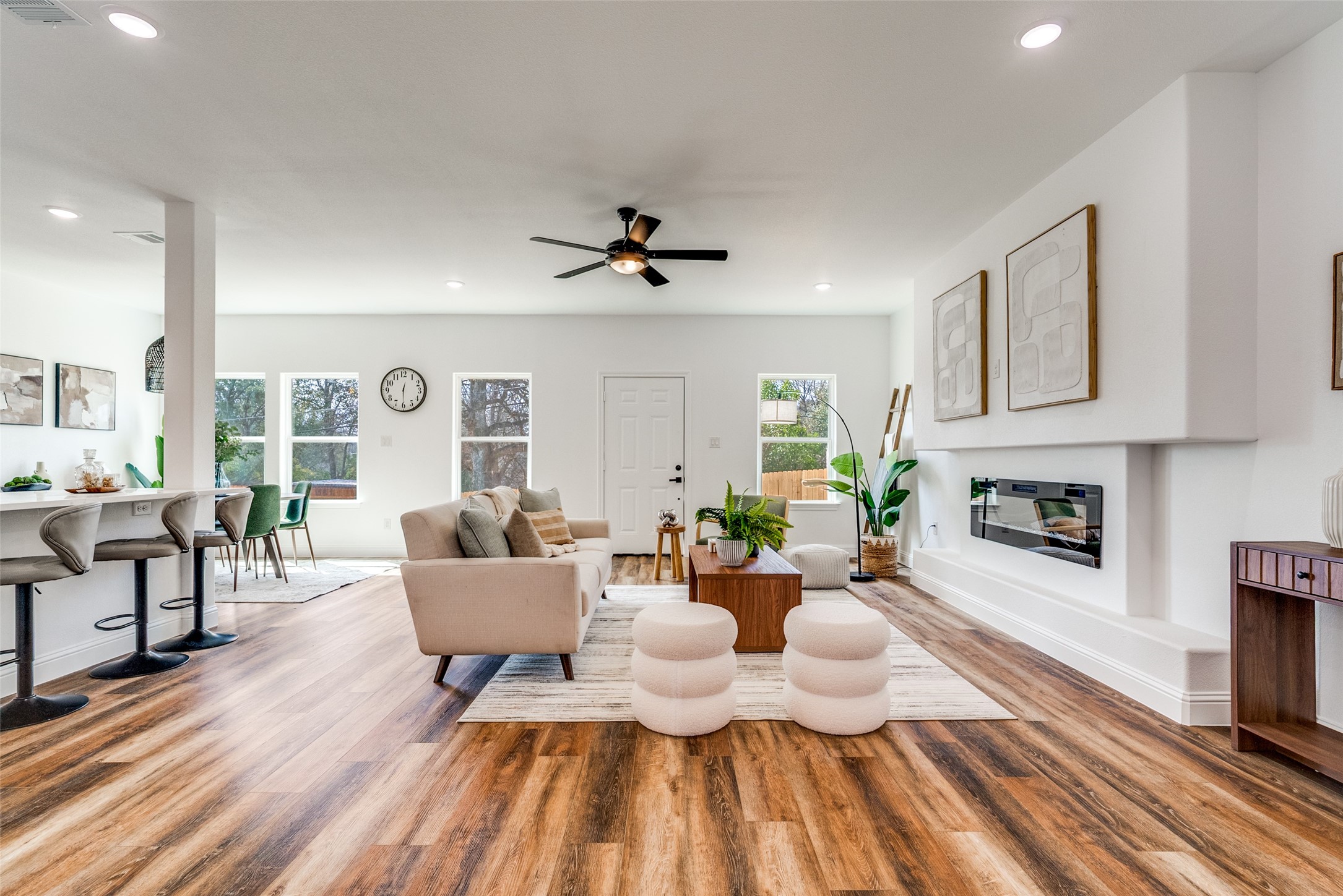 2621 Hillside Drive Granbury TX 76048