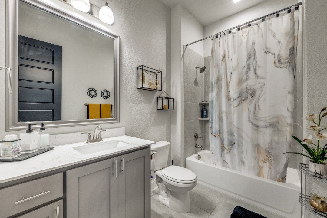 801 Toby Trail Mansfield TX 76063